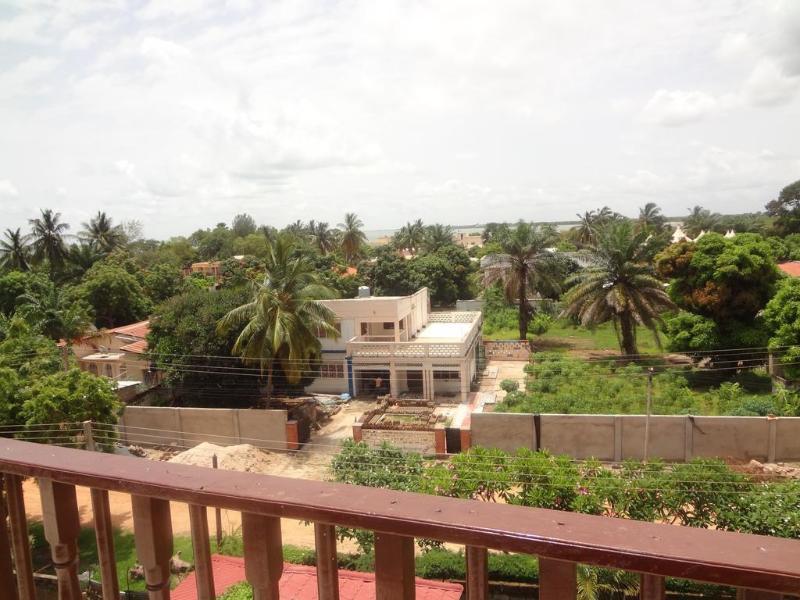 Roc Heights Lodge Bakau Exterior foto